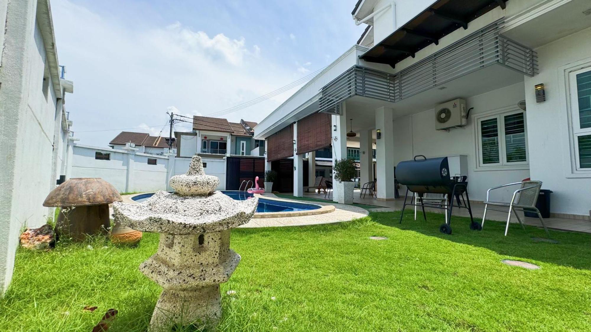 Seri Bougainvillea Luxe With Private Splendid Pool Villa